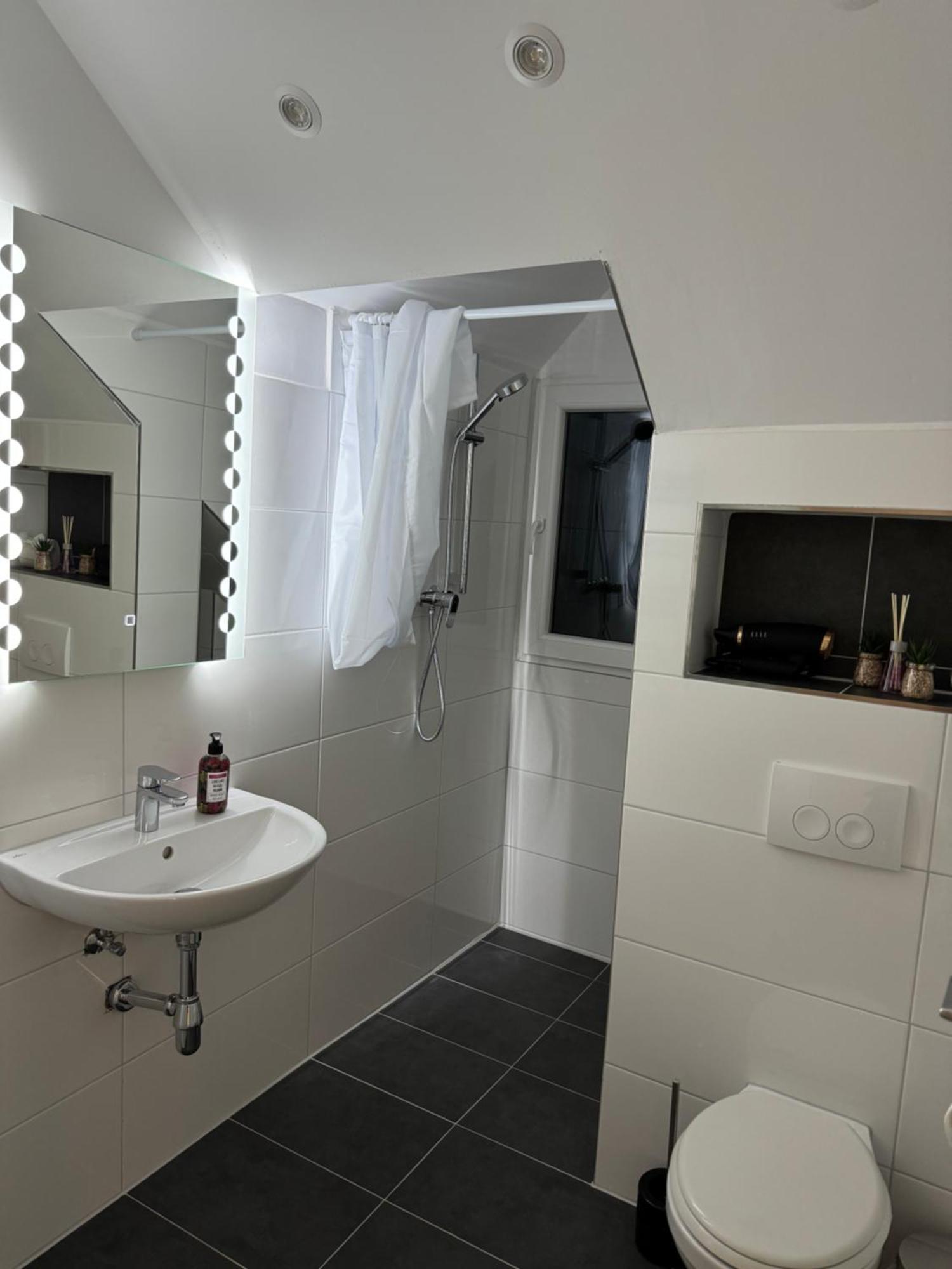 Paris By D&J Apartment'S Altenessen Nord المظهر الخارجي الصورة